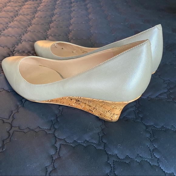 Cole Haan shoes. Closed toe. 2” cork heel. Silver leather. Size 10. - Picture 3 of 6